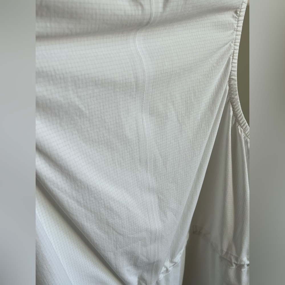 Athleta Boundless Tank Top White Medium Women’s Athletic Workout Yoga Running - Picture 9 of 9